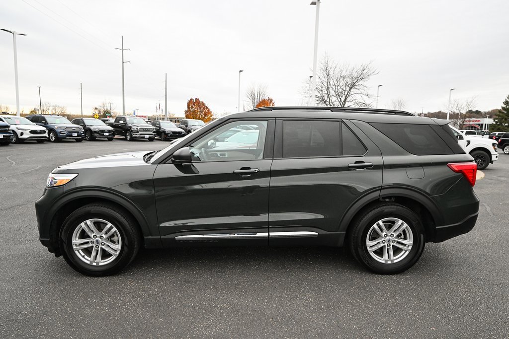 Certified 2023 Ford Explorer XLT w/ Equipment Group 202A image 8