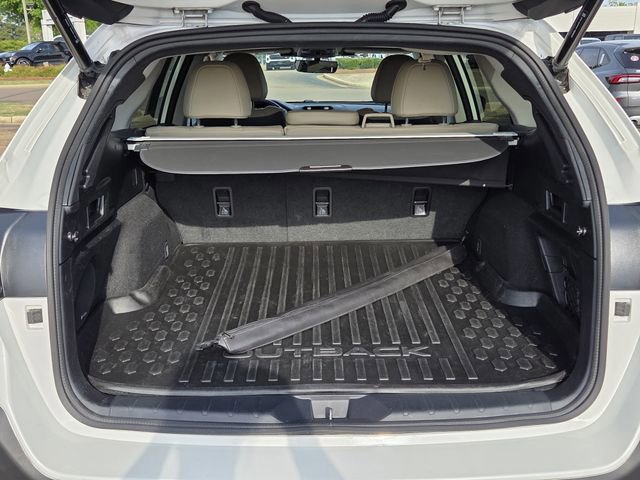 Used 2023 Subaru Outback Limited AWD/4WD image 28