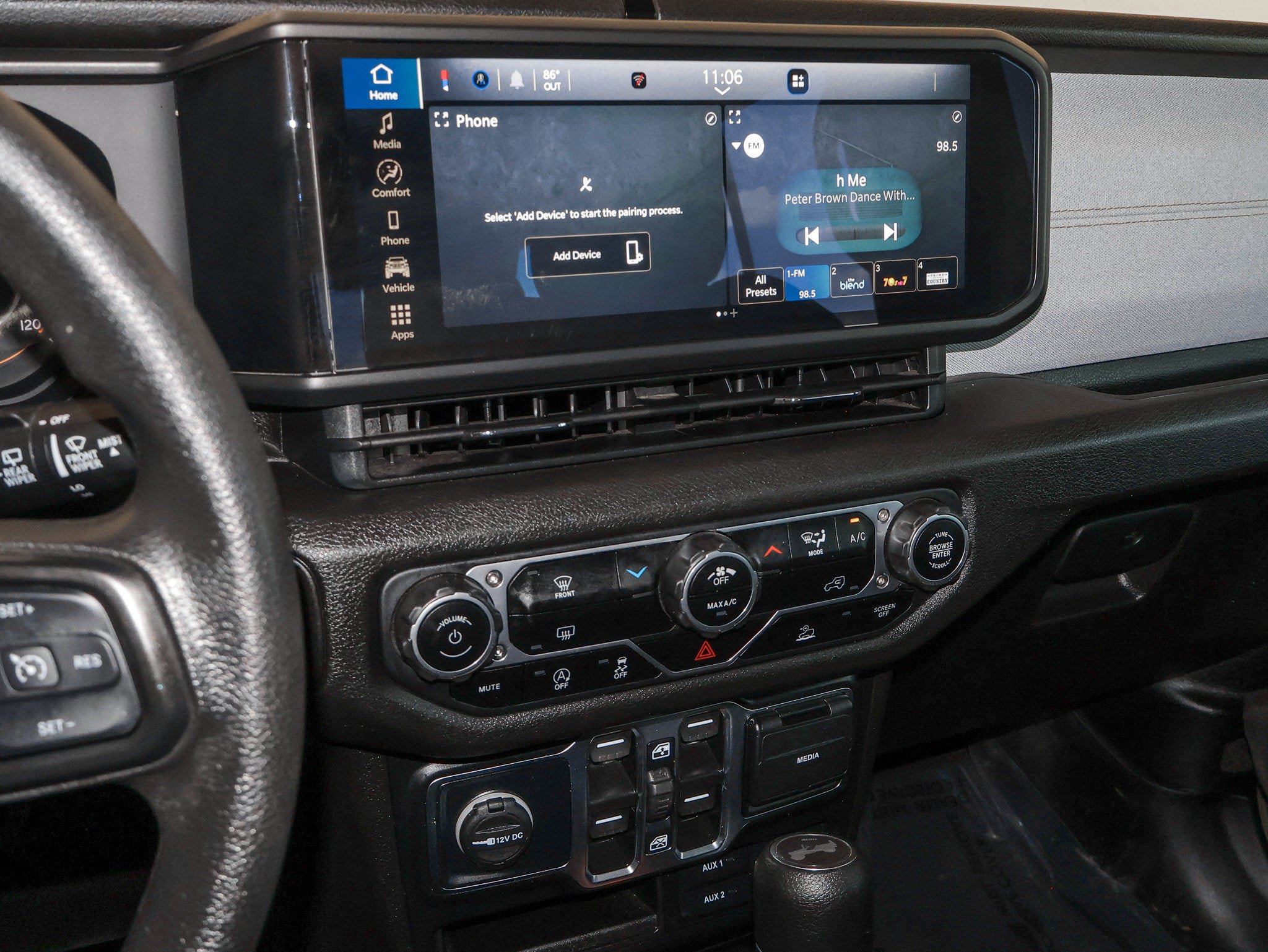 Used 2025 Jeep Wrangler Unlimited Sport AWD/4WD image 29