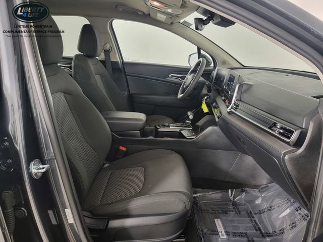 Used 2023 Kia Sportage LX AWD/4WD image 17