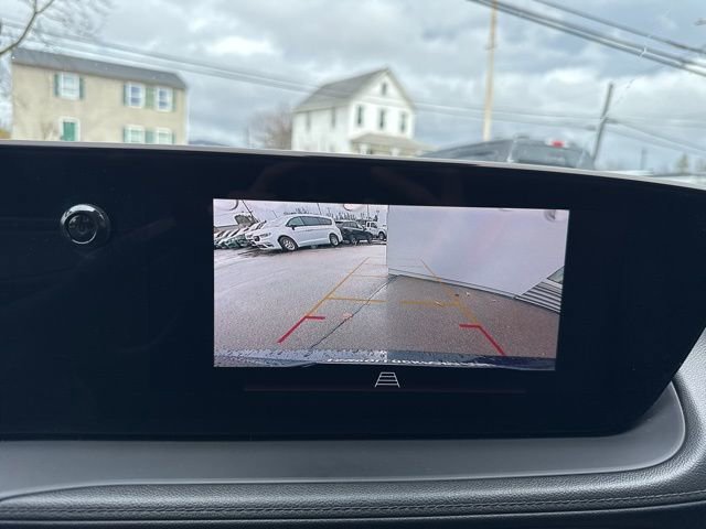 Used 2024 Buick Encore GX Sport Touring AWD/4WD image 22