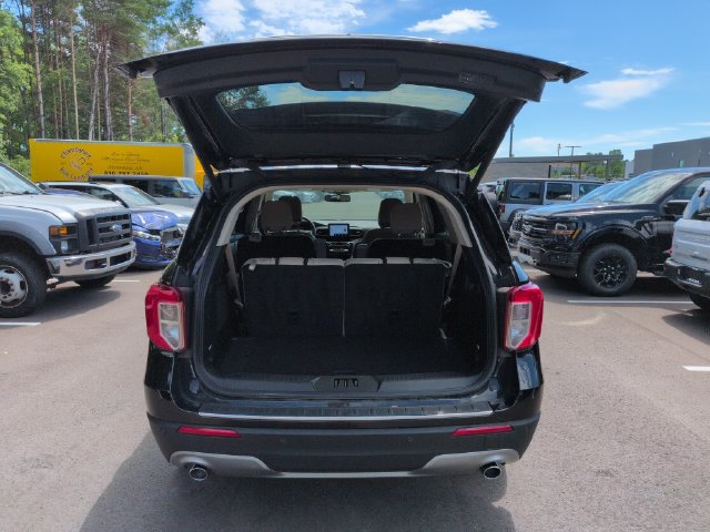 Certified 2023 Ford Explorer Limited AWD/4WD image 17