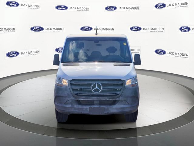 Used 2019 Mercedes-Benz Sprinter 144 image 8