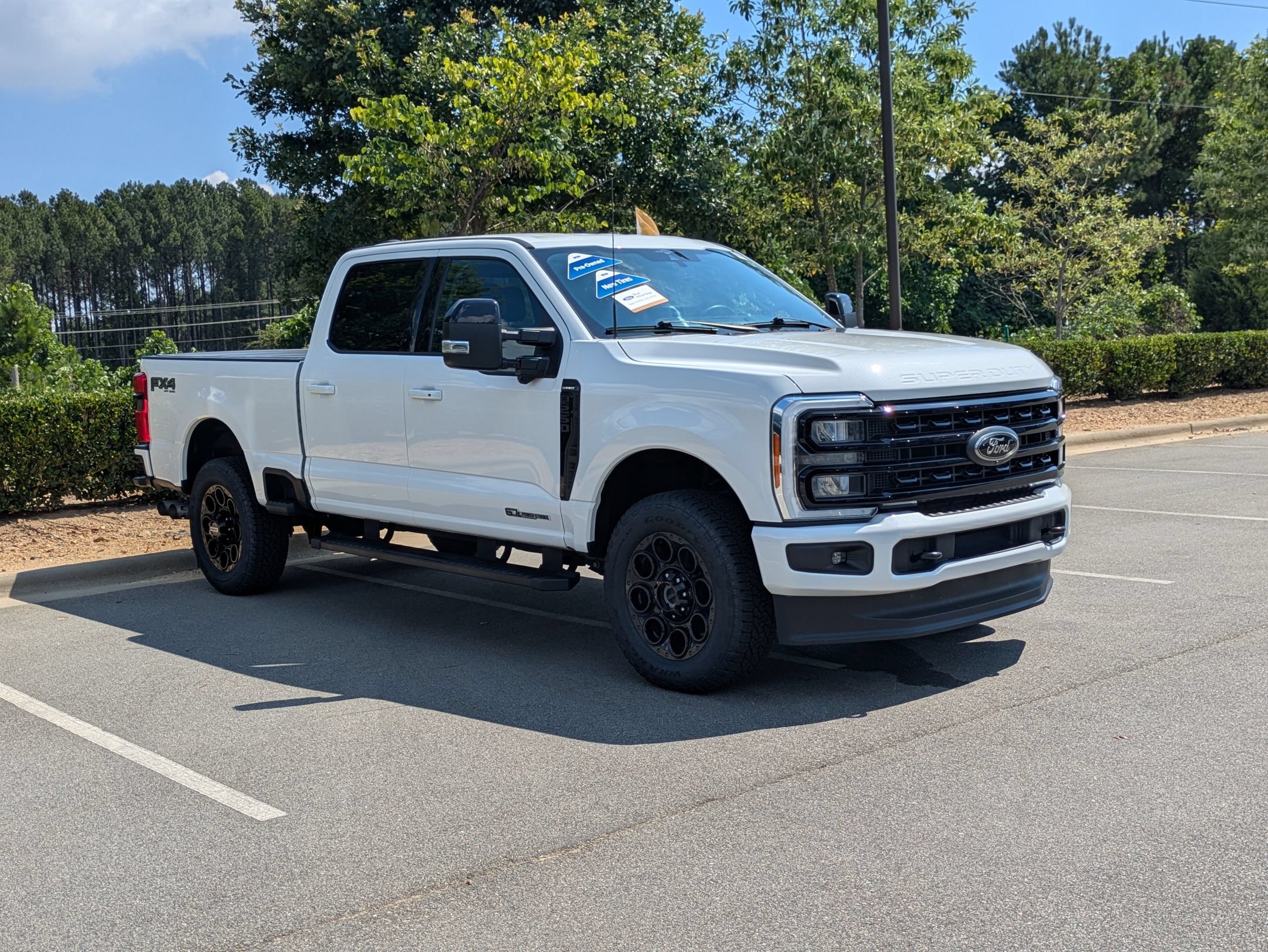 Certified 2023 Ford F250 Lariat w/ Black Appearance Package