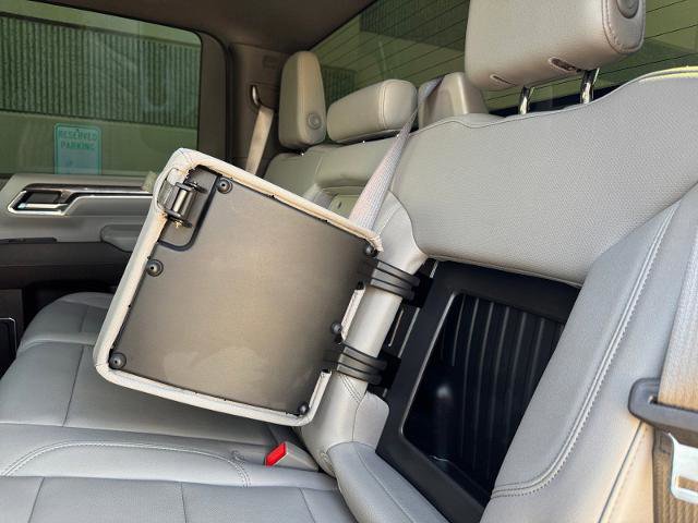 Used 2024 Chevrolet Silverado 2500 LTZ w/ LTZ Convenience Package image 21