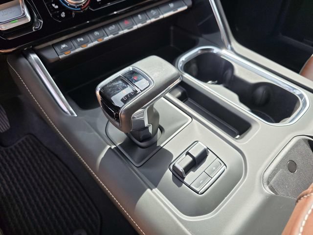 Used 2024 GMC Sierra 1500 Denali Ultimate AWD/4WD image 18