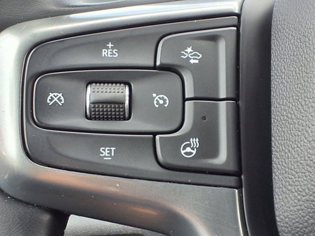 Used 2024 Chevrolet Silverado 1500 LT AWD/4WD image 7