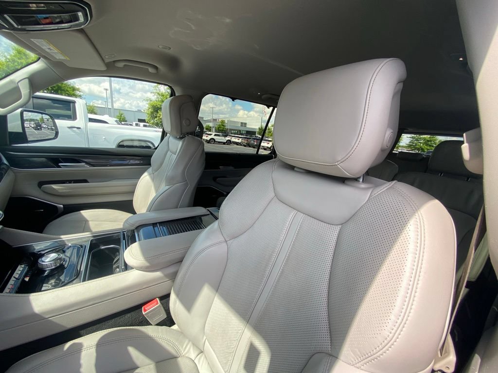 Used 2022 Jeep Wagoneer Series I w/ Convenience Group I RWD image 20