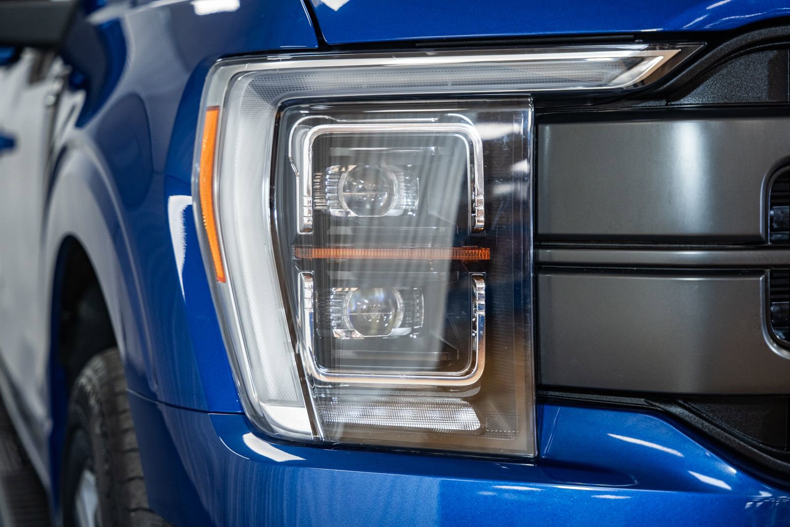 Certified 2023 Ford F150 Lariat w/ Equipment Group 502A High image 14