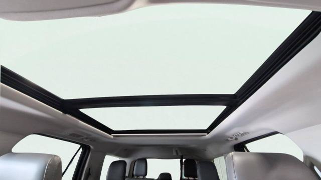 Certified 2025 Ford Expedition Active AWD/4WD image 27