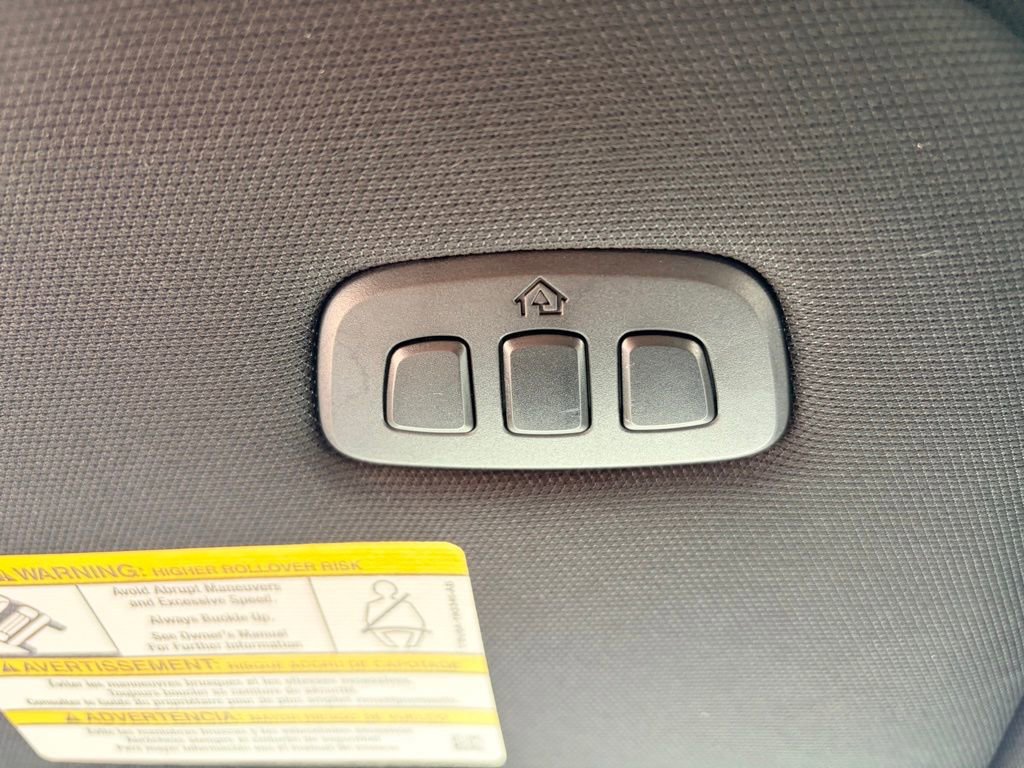 Certified 2022 Ford F150 Raptor w/ Equipment Group 801A High image 21