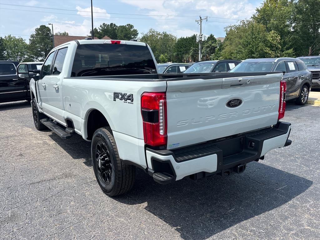 Certified 2025 Ford F250 Lariat w/ Black Appearance Package AWD/4WD image 5