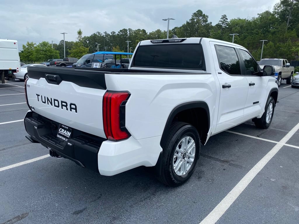 Used 2025 Toyota Tundra SR5 AWD/4WD image 7