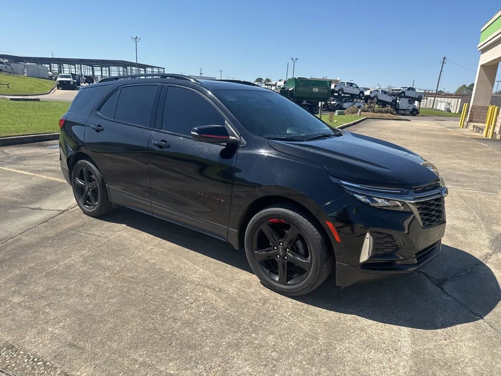 Used 2023 Chevrolet Equinox Premier image 11