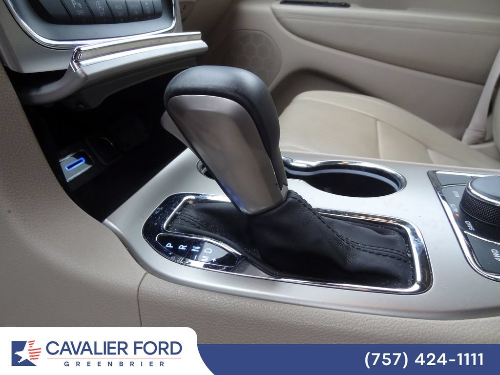 Used 2017 Jeep Grand Cherokee Limited w/ Luxury Group II AWD/4WD image 8