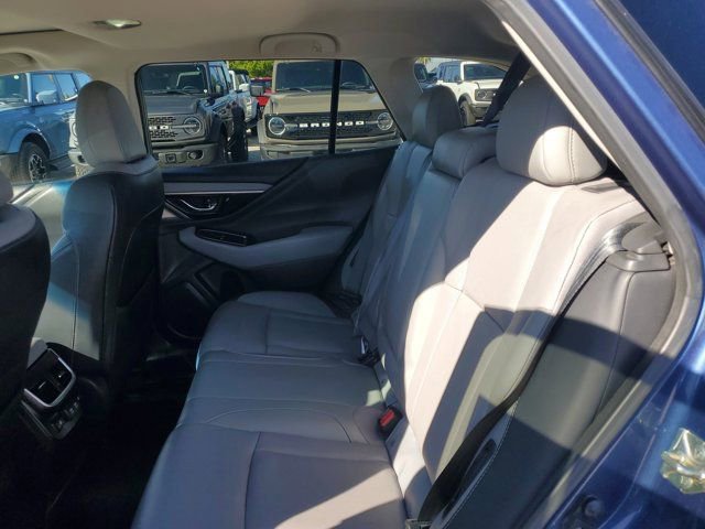 Used 2020 Subaru Outback Limited image 23