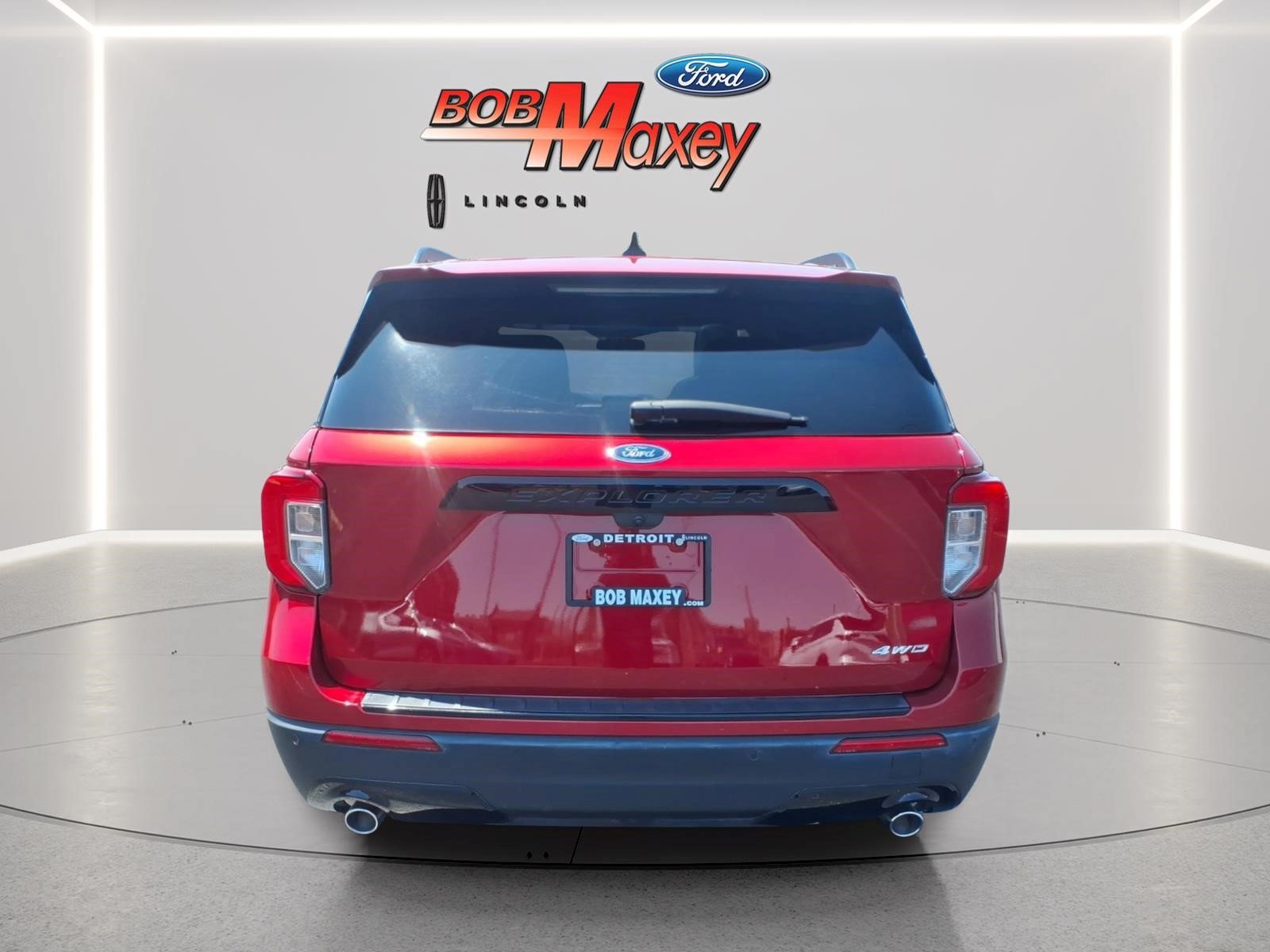 Certified 2023 Ford Explorer ST-Line AWD/4WD image 5