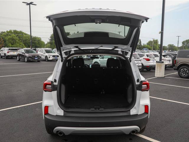 Certified 2025 Ford Escape Active w/ Tech Pack #1 AWD/4WD image 11