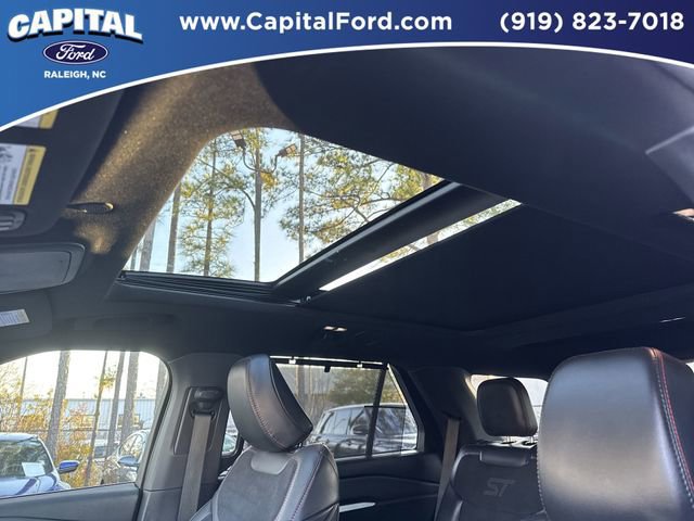 Certified 2025 Ford Explorer ST image 21