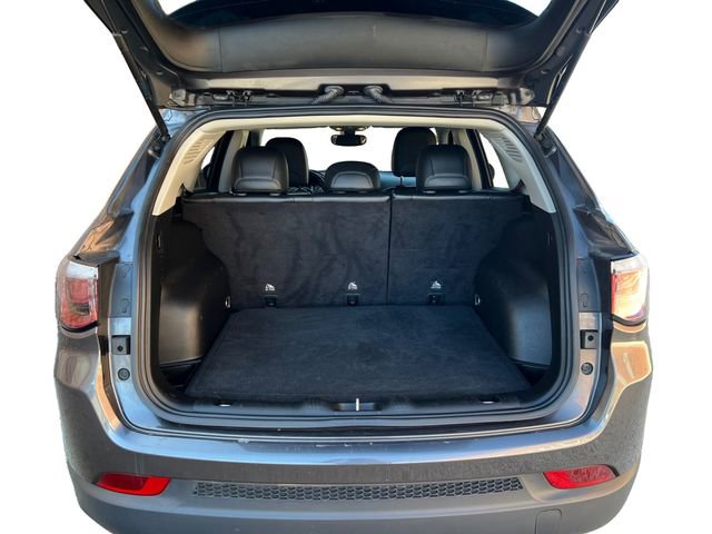 Used 2019 Jeep Compass Latitude AWD/4WD image 17