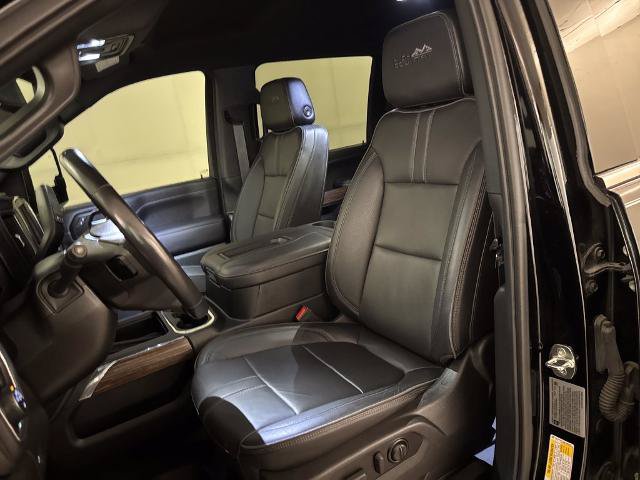 Used 2022 Chevrolet Silverado 2500 High Country w/ Safety Package II AWD/4WD image 18