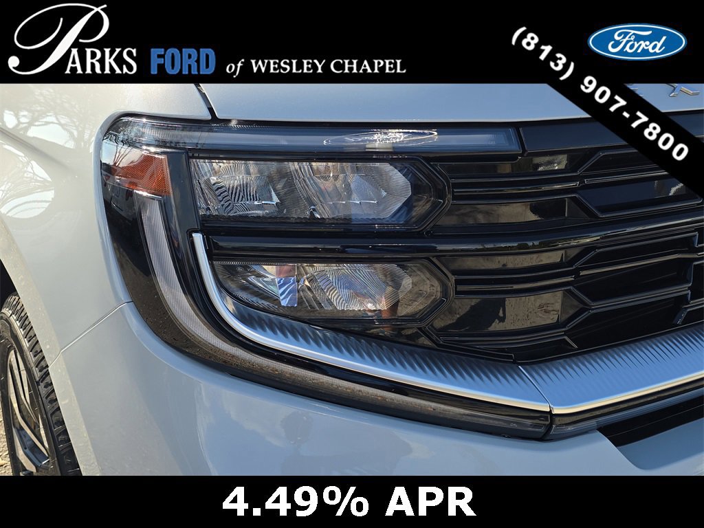 Certified 2025 Ford Expedition Platinum w/ Driver's Package image 6