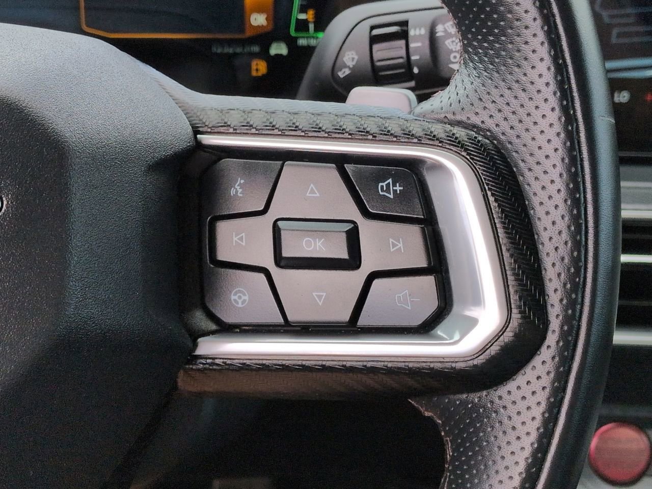 Certified 2024 Ford Mustang GT Premium RWD image 26