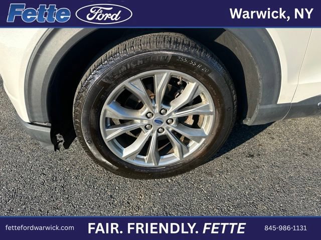 Certified 2023 Ford Explorer XLT w/ Equipment Group 202A AWD/4WD image 2