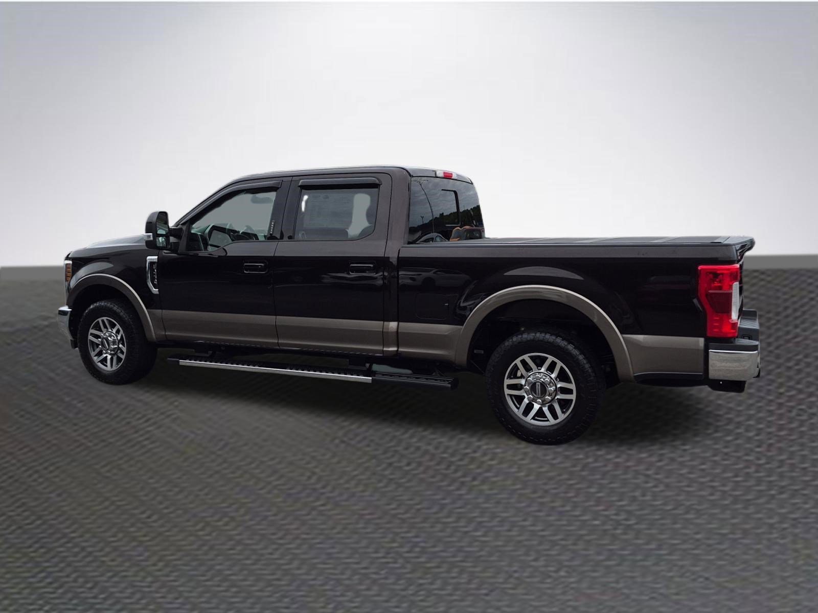 Certified 2019 Ford F250 Lariat w/ Lariat Value Package RWD image 5