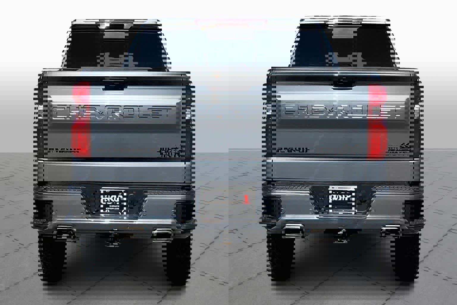 Used 2021 Chevrolet Silverado 1500 High Country w/ LPO, Dark Essentials Package image 5