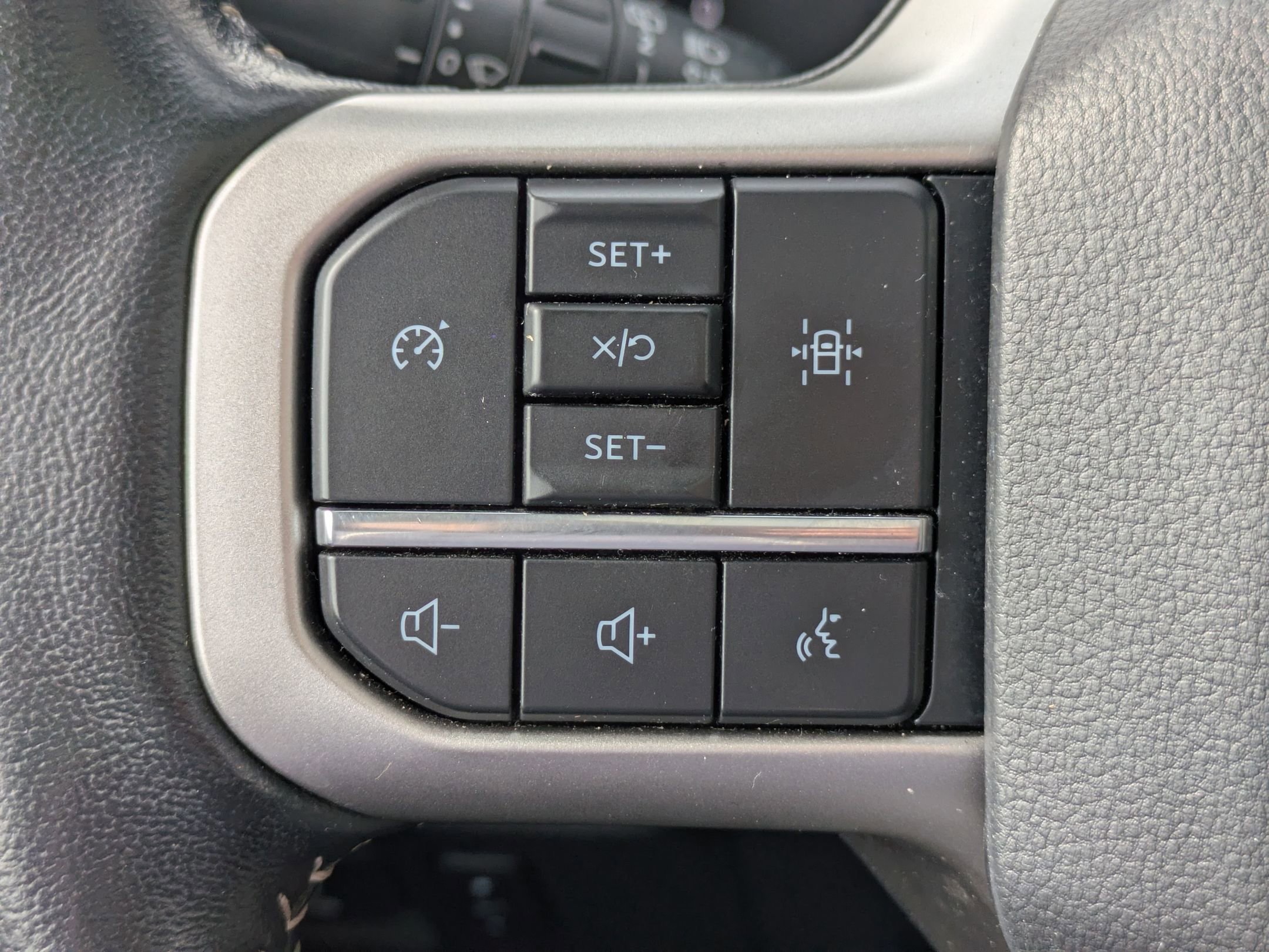 Certified 2022 Ford Expedition Max XLT image 16