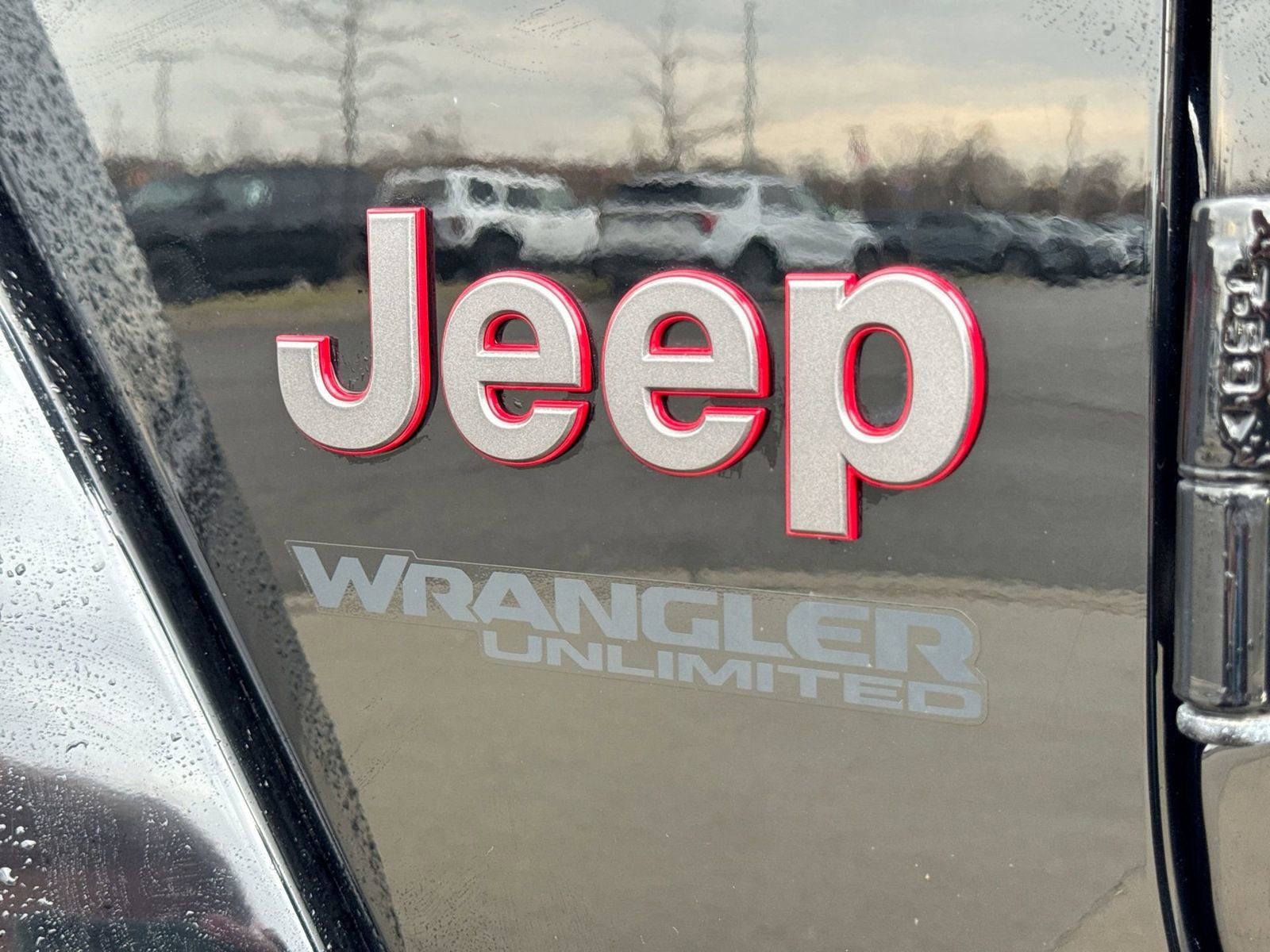 Used 2021 Jeep Wrangler Unlimited Rubicon w/ Uconnect 4C Nav & Sound Group image 10