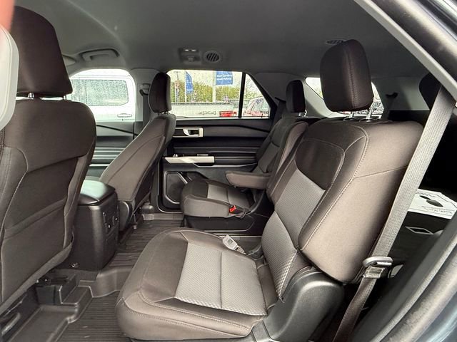Certified 2024 Ford Explorer XLT AWD/4WD image 9