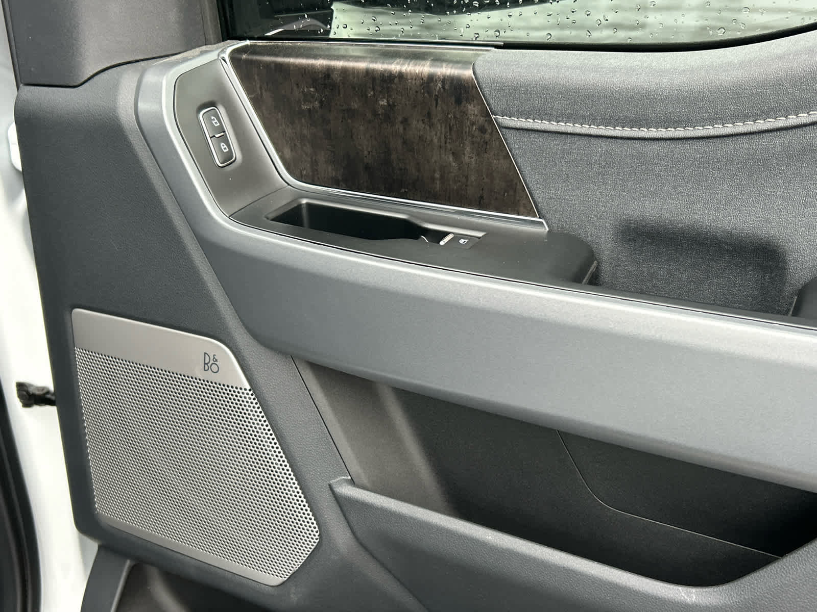 Certified 2024 Ford F350 Lariat image 21