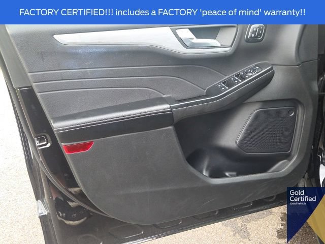 Certified 2025 Ford Escape Platinum AWD/4WD image 26