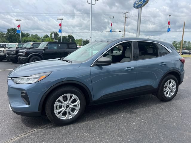 Certified 2024 Ford Escape Active w/ Cold Weather Package FWD image 3
