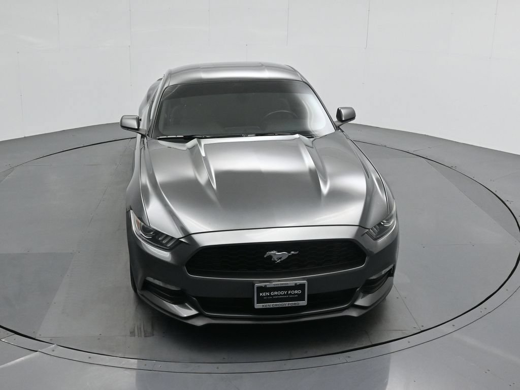 Certified 2017 Ford Mustang Coupe RWD image 34