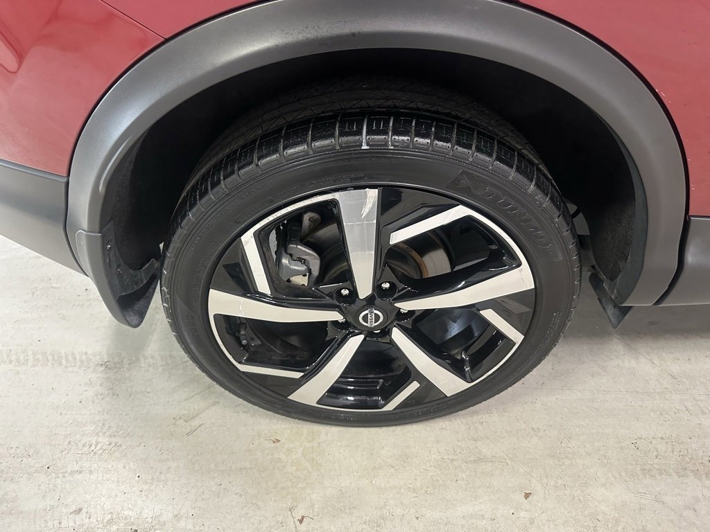 Used 2022 Nissan Rogue Sport SL image 24