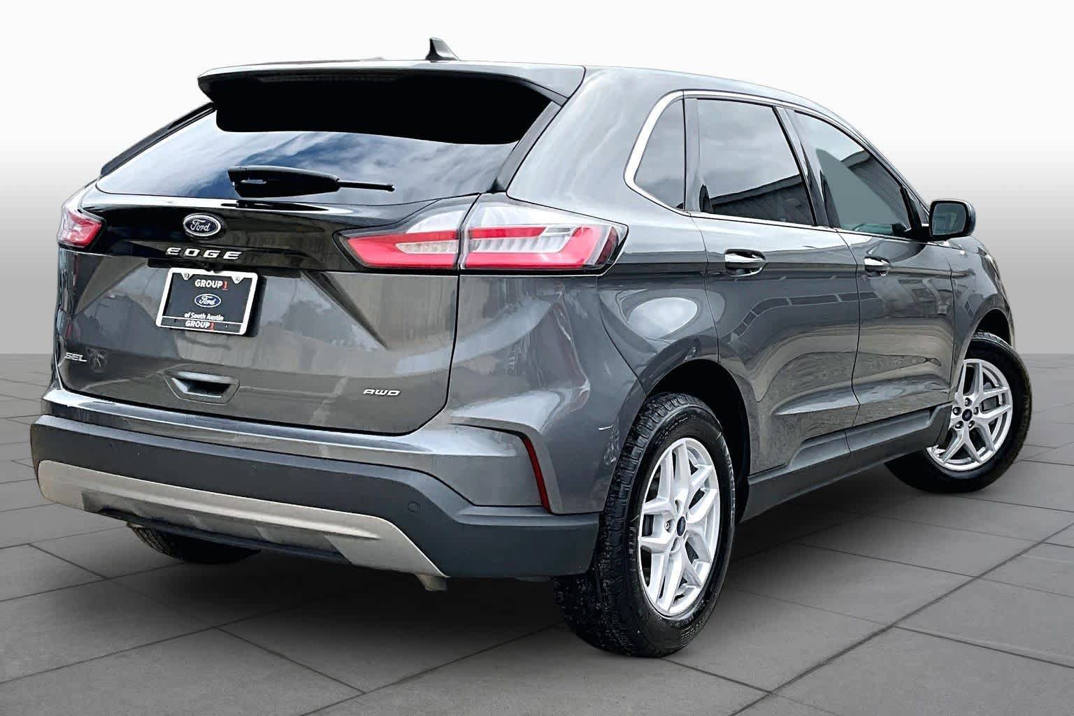 Certified 2022 Ford Edge SEL w/ Convenience Package AWD/4WD image 13