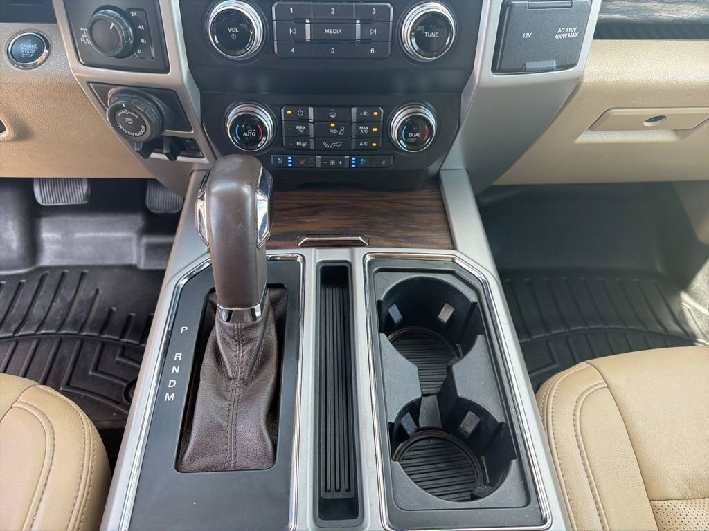 Certified 2019 Ford F150 Lariat w/ Equipment Group 502A Luxury AWD/4WD image 31