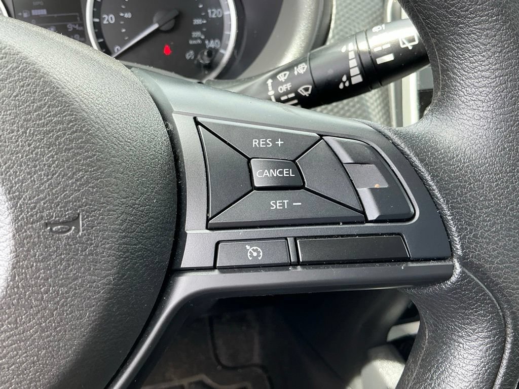 Used 2023 Nissan Kicks S FWD image 29