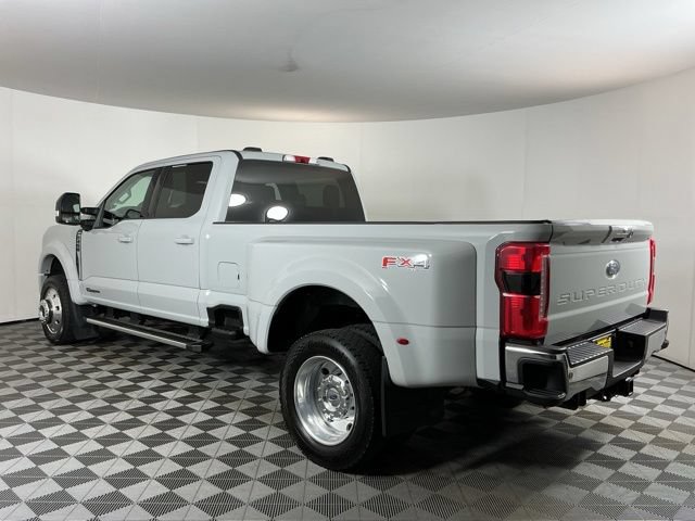 Certified 2025 Ford F450 Lariat w/ FX4 Off-Road Package AWD/4WD image 6