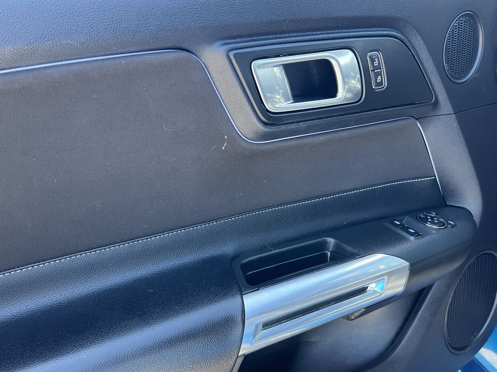 Certified 2019 Ford Mustang Coupe w/ Equipment Group 101A RWD image 23