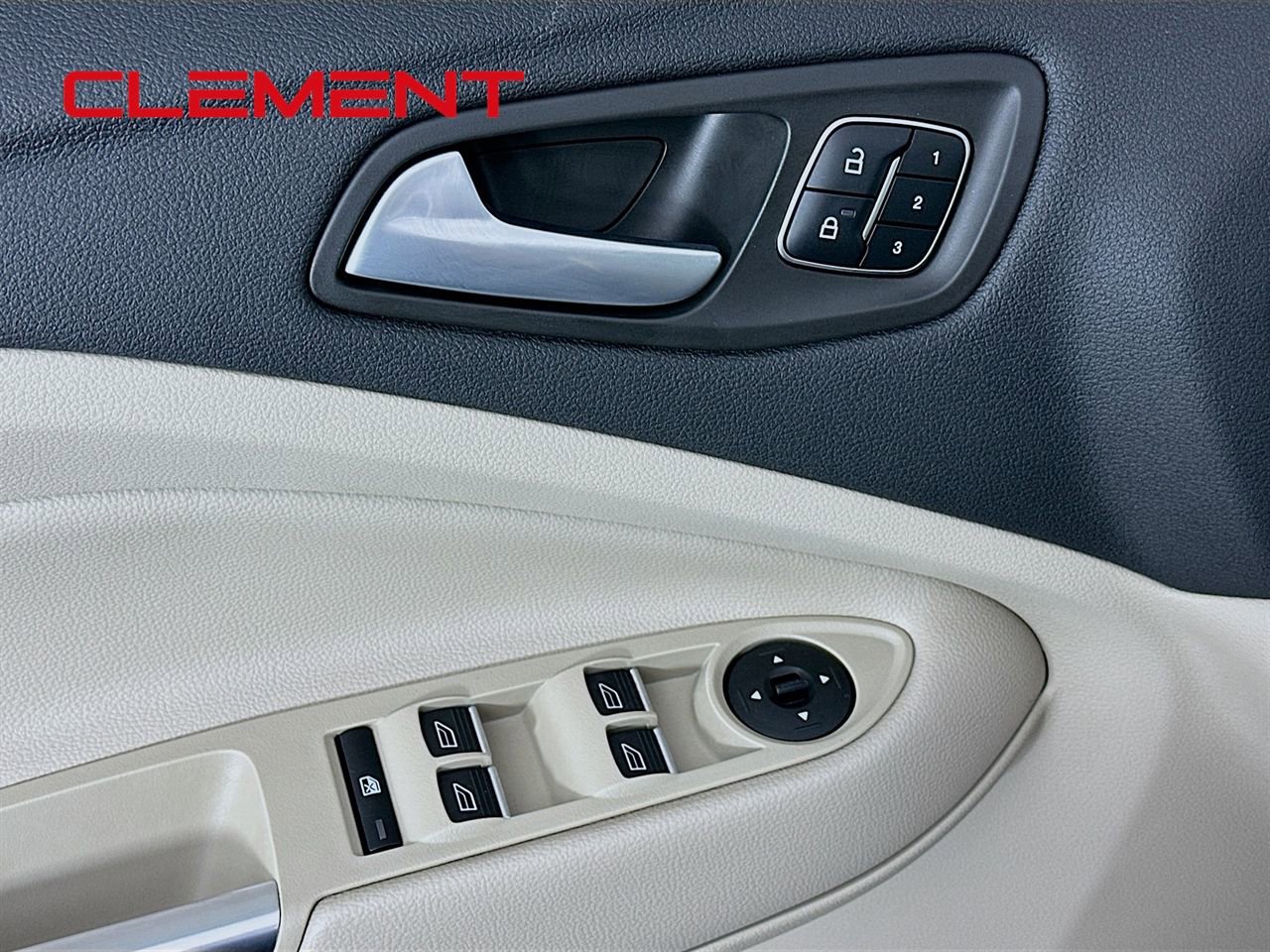 Certified 2018 Ford Escape Titanium w/ Ford Safe & Smart Package image 27