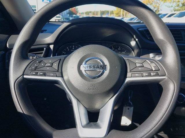 Used 2018 Nissan Rogue S AWD/4WD image 18