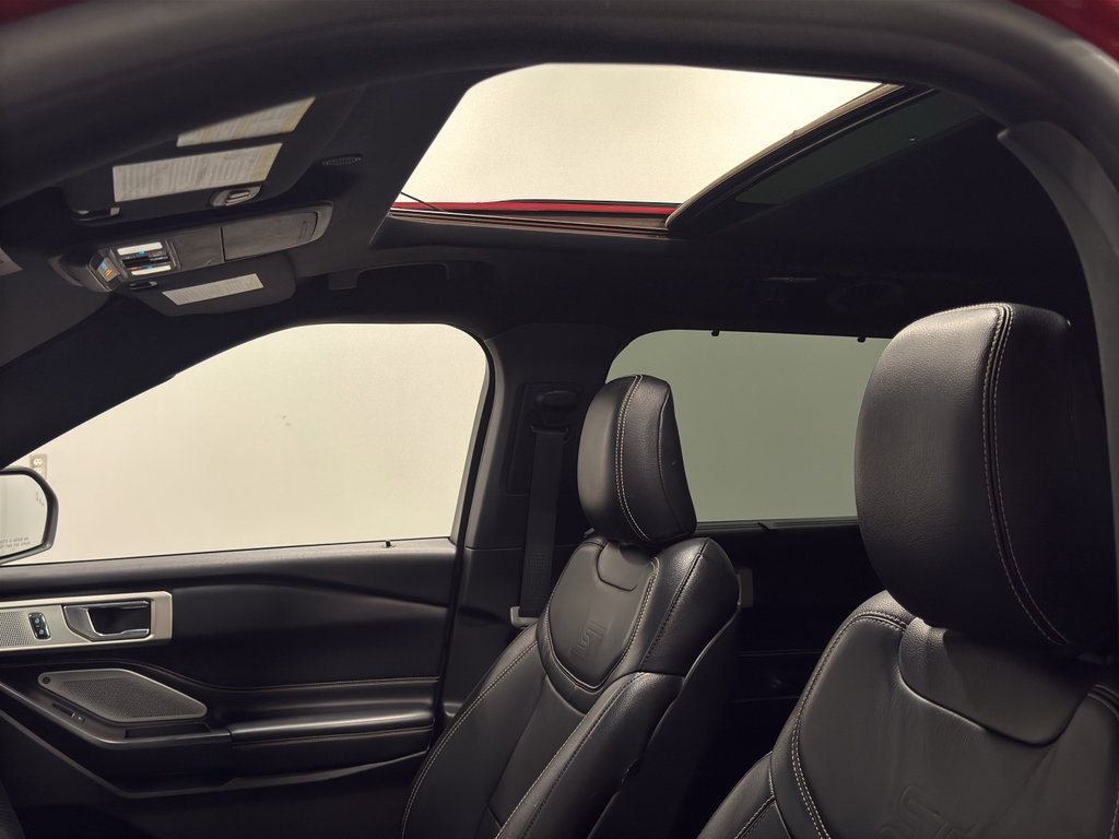 Certified 2020 Ford Explorer ST w/ ST Street Pack image 30