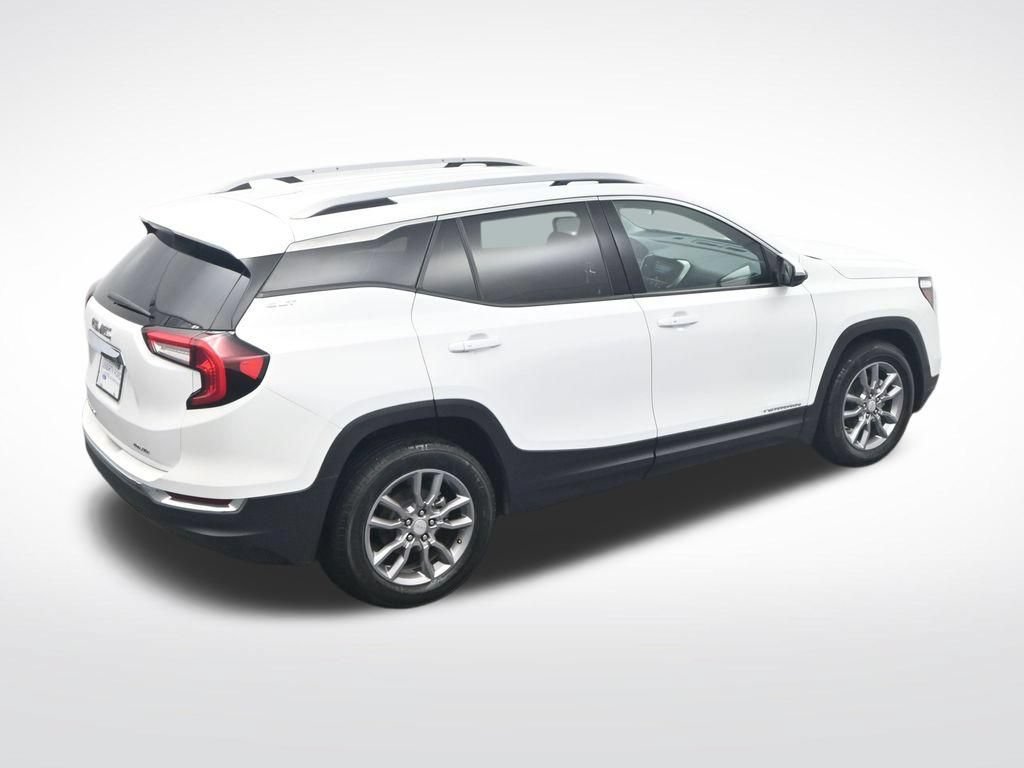 Used 2024 GMC Terrain SLT AWD/4WD image 28