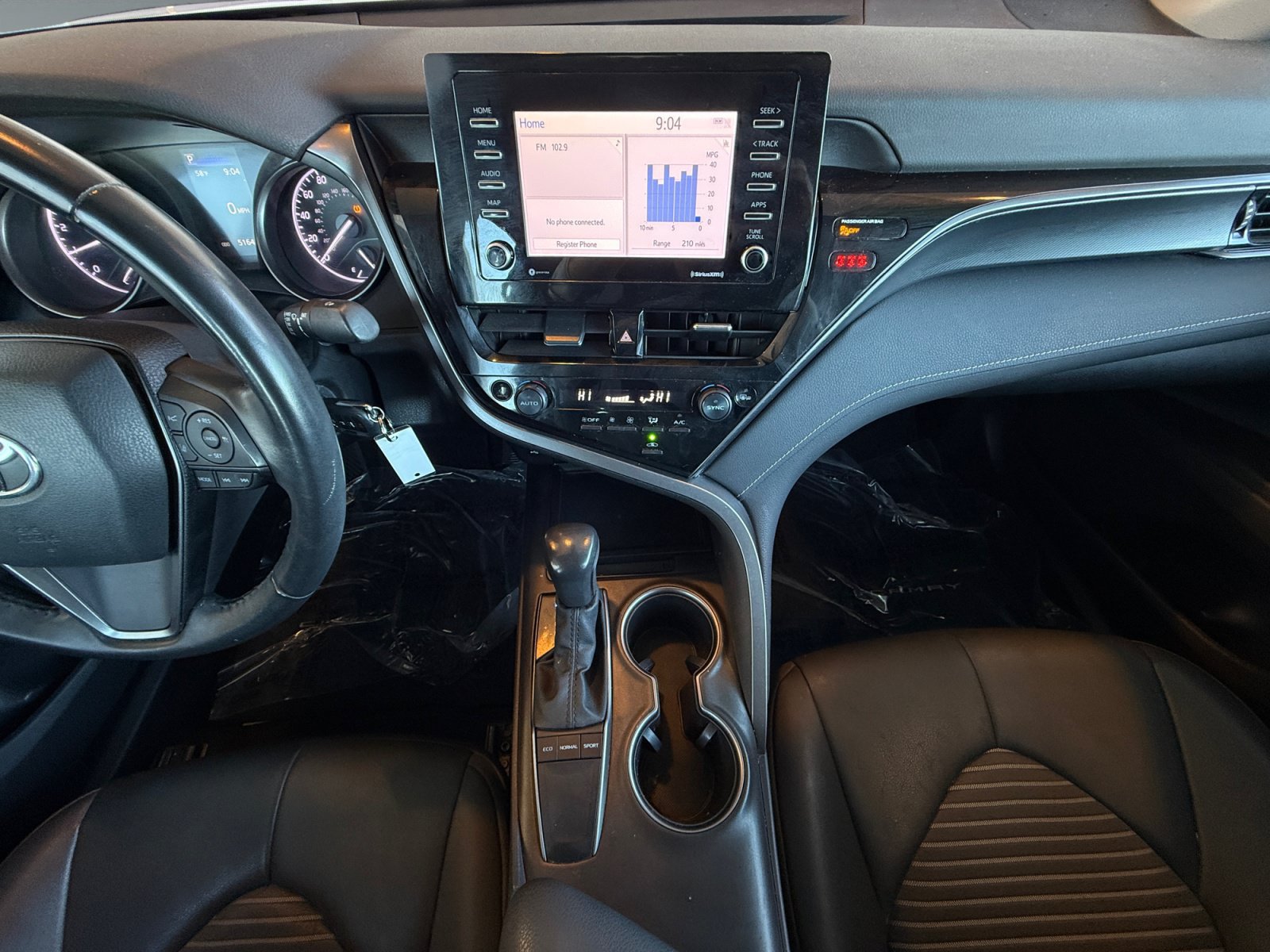 Used 2022 Toyota Camry SE w/ Carpet Mat Package (TMS) FWD image 15
