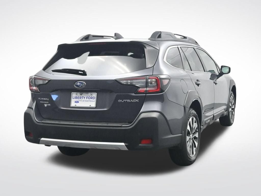 Used 2025 Subaru Outback Limited AWD/4WD image 7