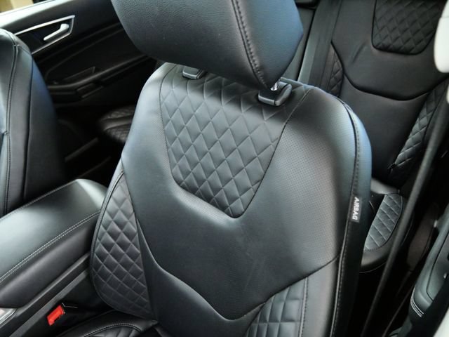 Certified 2024 Ford Edge Titanium w/ Equipment Group 301A AWD/4WD image 18